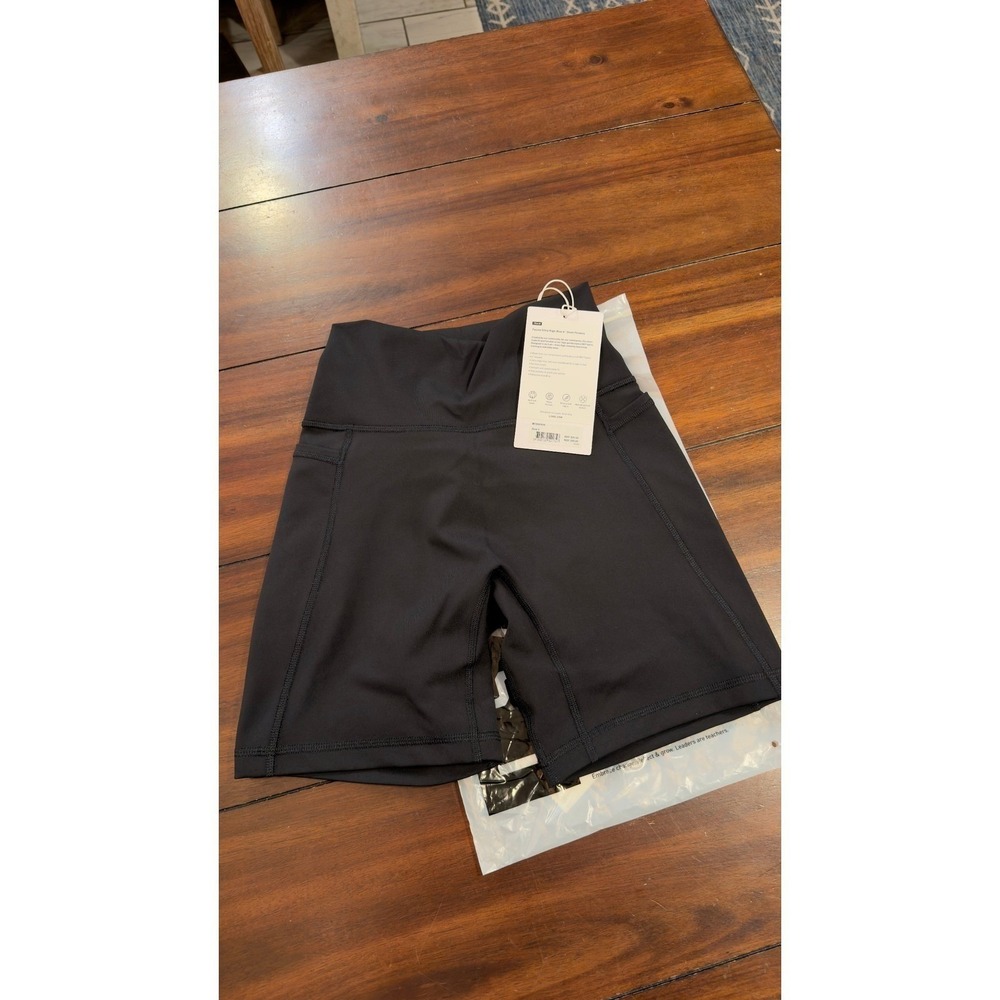 LSKD Fusion Ultra High-Rise 6 Short Pockets Black WTGH01414 Womens Small NEW NWT
